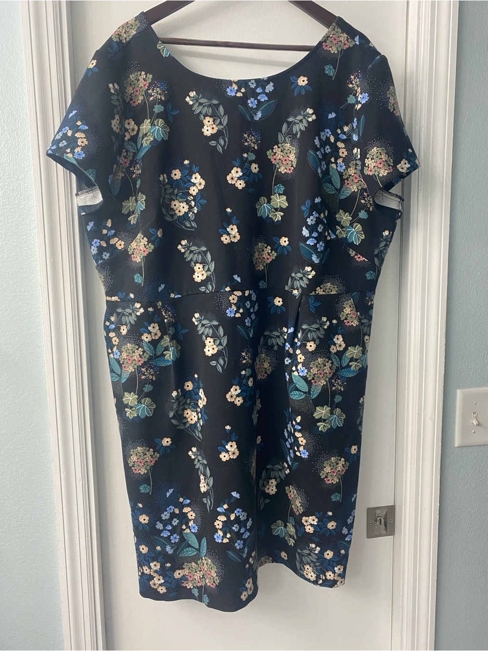 LOFT Plus Black Floral Print Dress